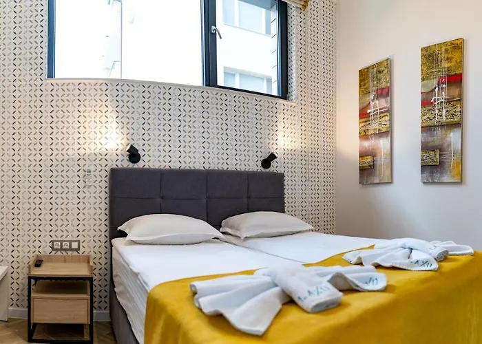 Family Laxo Hotel 2*