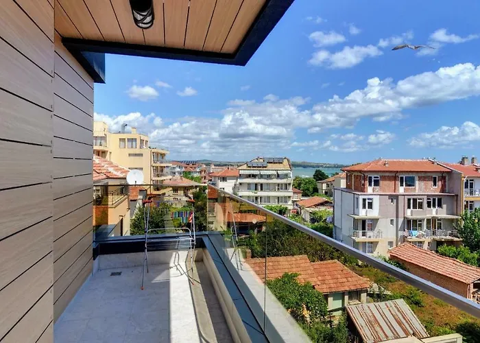 Family Laxo Hotel 2*